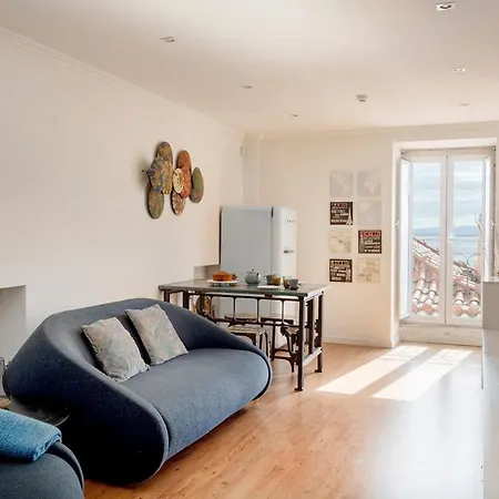 Alfama River Light Sunlit Views Apartamento Lisboa