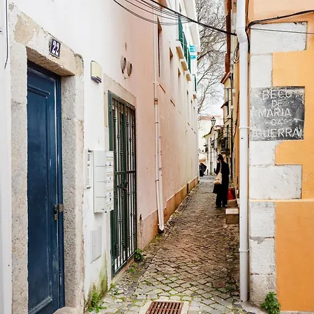 Alfama River Light Sunlit Views Apartamento Lisboa